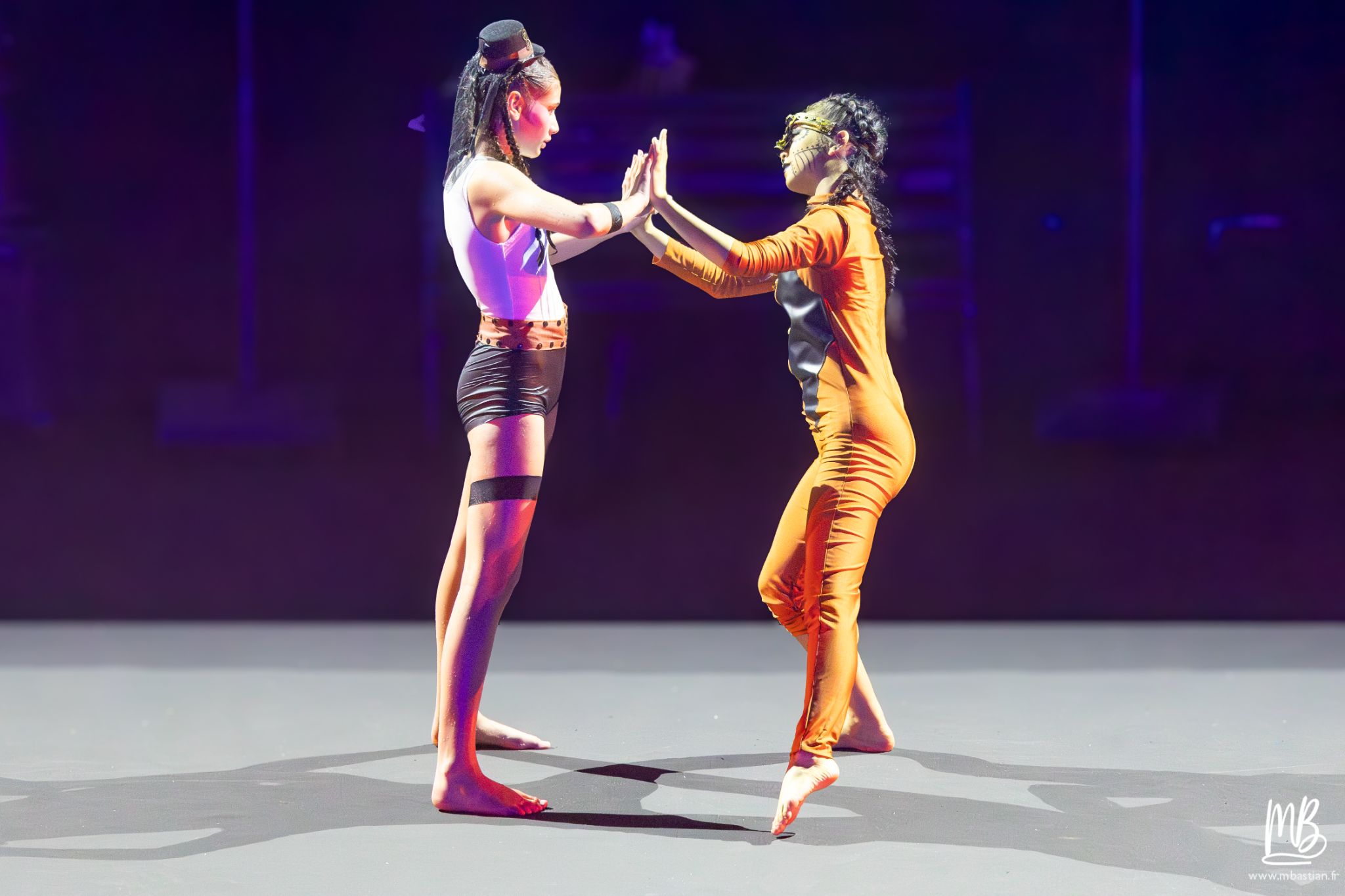 20251206 LA FABRIQUE A CONTES (BNS) MB 248